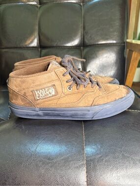 Vans- Half Cab Pop Cush- Blue Sole.